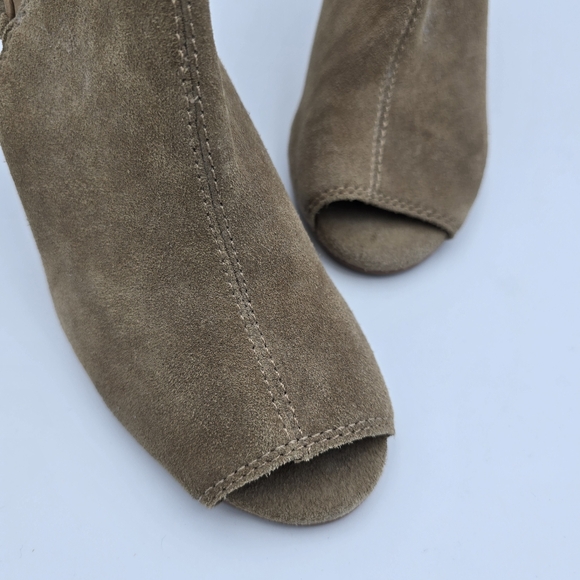 Lucky Brand Reevas Wedge Peep-Toe Ankle Booties, Tan Suede, Women's 10 - Picture 3 of 16